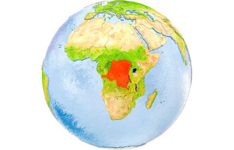 Bildet viser en globus hvor Afrika er i sentrum  og landet Kongo er markert i rødt