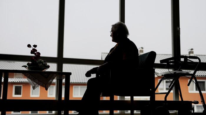 Illustrasjonsbilde av gammel kvinne