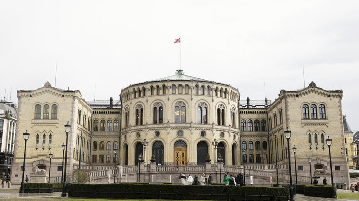 Bildet viser Stortingsbygningen