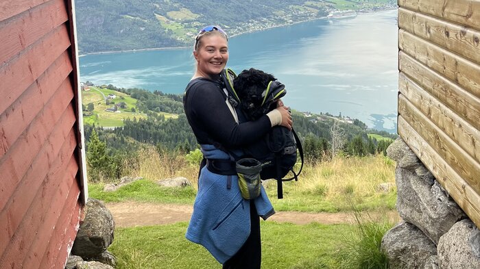 Signe med hunden Krokus
