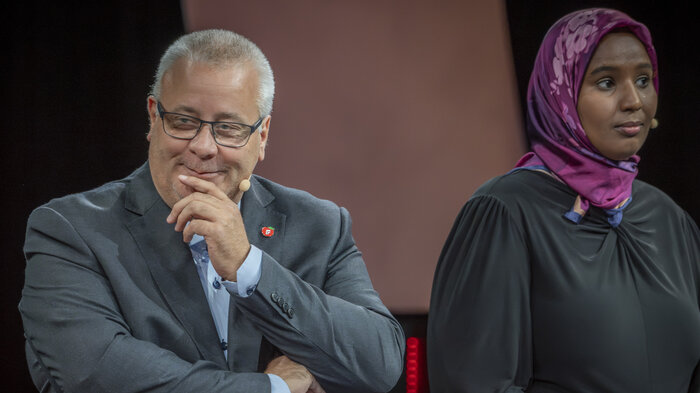 Bildet viser Bård Hoksrud og Marian Hussein.