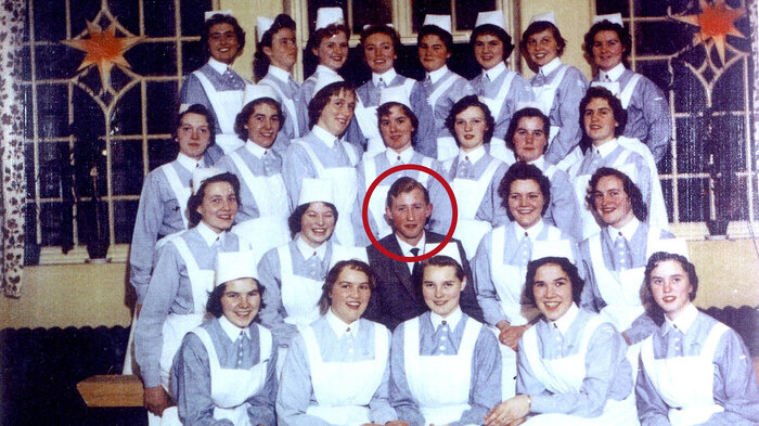 Kåre Johs. Brekke var første mannlige sykepleierelev i Nordland. 