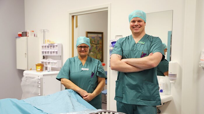 Preben E Mjelde med kulling fra masterstudiet bildet viser Preben E Mjelde sammen med kulling fra masterstudiet