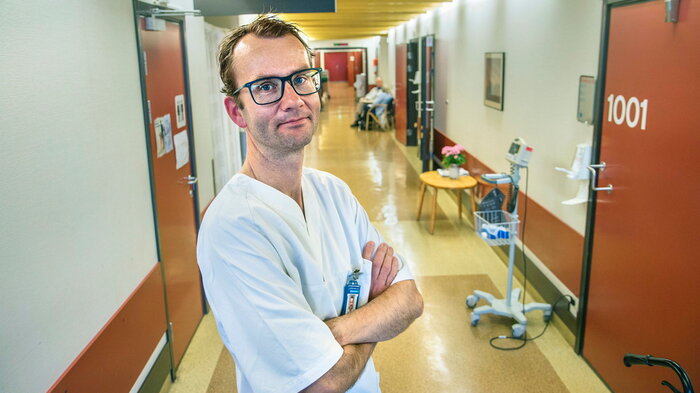 Bildet viser sykepleier Espen Bjørkenes