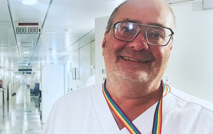 Bildet viser Harald Steinsrud på jobb