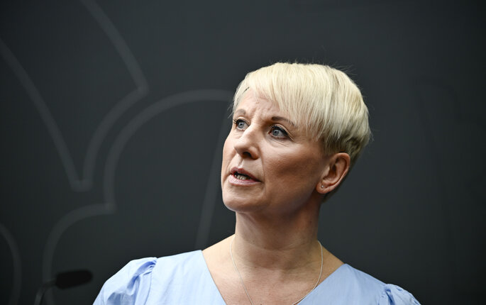 Äldre- och socialförsäkringsminister i Sverige Anne Tenje (M)