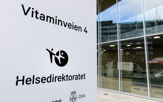 Bildet viser et skilt som det står Helsedirektoratet på.