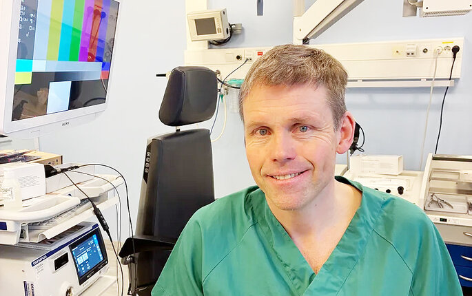 bilde av Overlege ved øre-, nese-, halsklinikken på Ahus, Harald Hrubos Strøm.