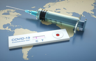 bildet viser testeksemplar av vaksine
