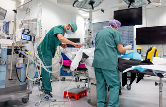 Bilde viser anestesisykepleier Anders Bergmann