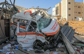 Bilde av bombet ambulanse