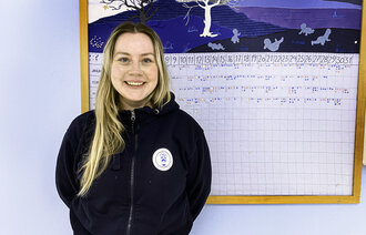 Bildet viser Ann Kristin Suhr jordmor og tillitsvalgt 