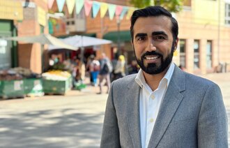 Bildet viser statssekretær Usman Mushtaq i Helse- og omsorgsdepartementet 