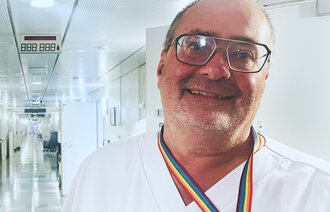 Bildet viser Harald Steinsrud på jobb