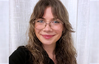 Bildet viser en selfie tatt av Kari Verngard