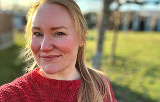 Bildet viser et portrett av Stine-Mari Andreassen.