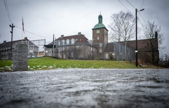 Bildet viser eksteri&oslash;ret av Bredtveit kvinnefengsel.