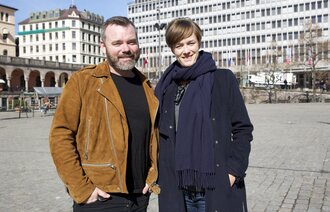Forfatterne Bård Nylund (36) og Anette Trettebergstuen (35).