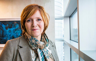 Bildet viser Christine Meyer, leder av kvinnehelseutvalget og Høyre-politiker