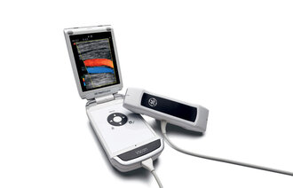 Bildet viser et håndholdt ultralydapparat: GE Healthcare’s Vscan with Dual Probe