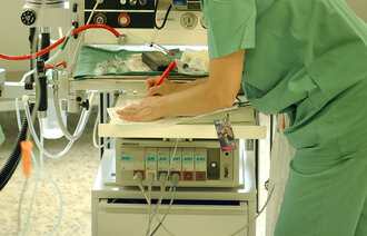 Anestesisykepleier i arbeid
