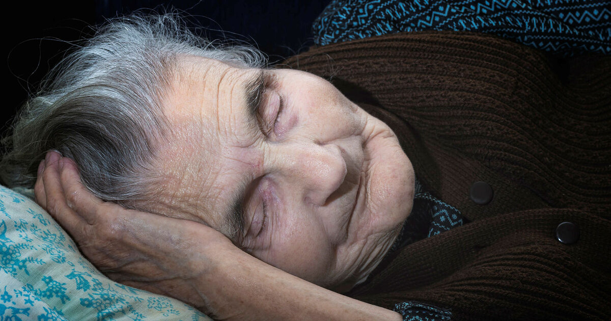 Сон старые люди