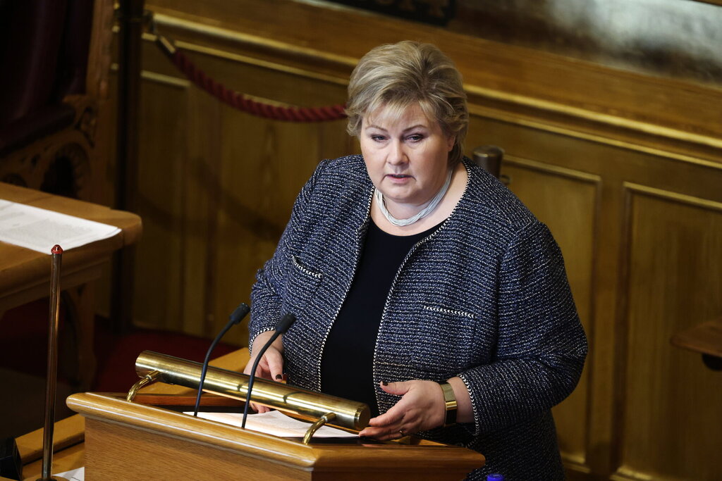 Bildet viser Erna Solberg i Stortinget.