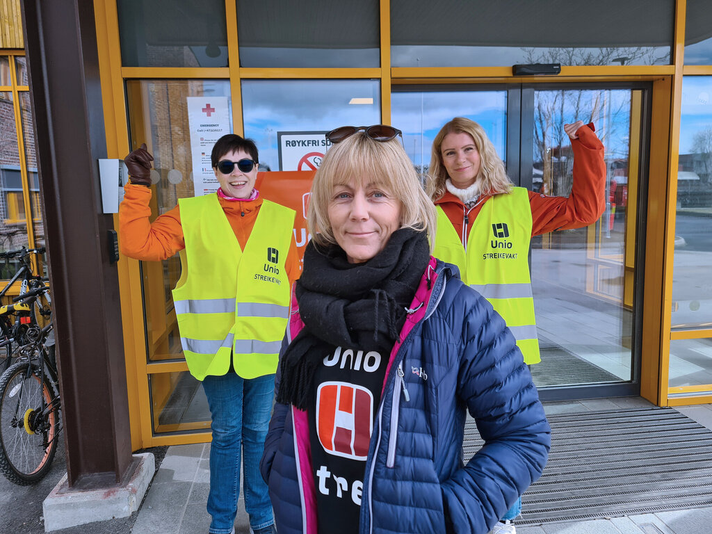 Fra venstre Trine Danielsen,  Aslaug Murberg og  Camilla Pedersen