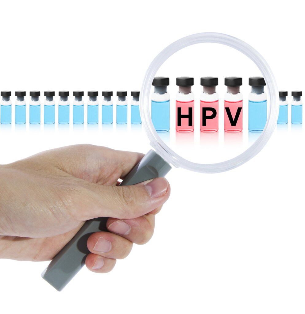 Illustrasjonsfoto av vaksineflasker som det står HPV på.