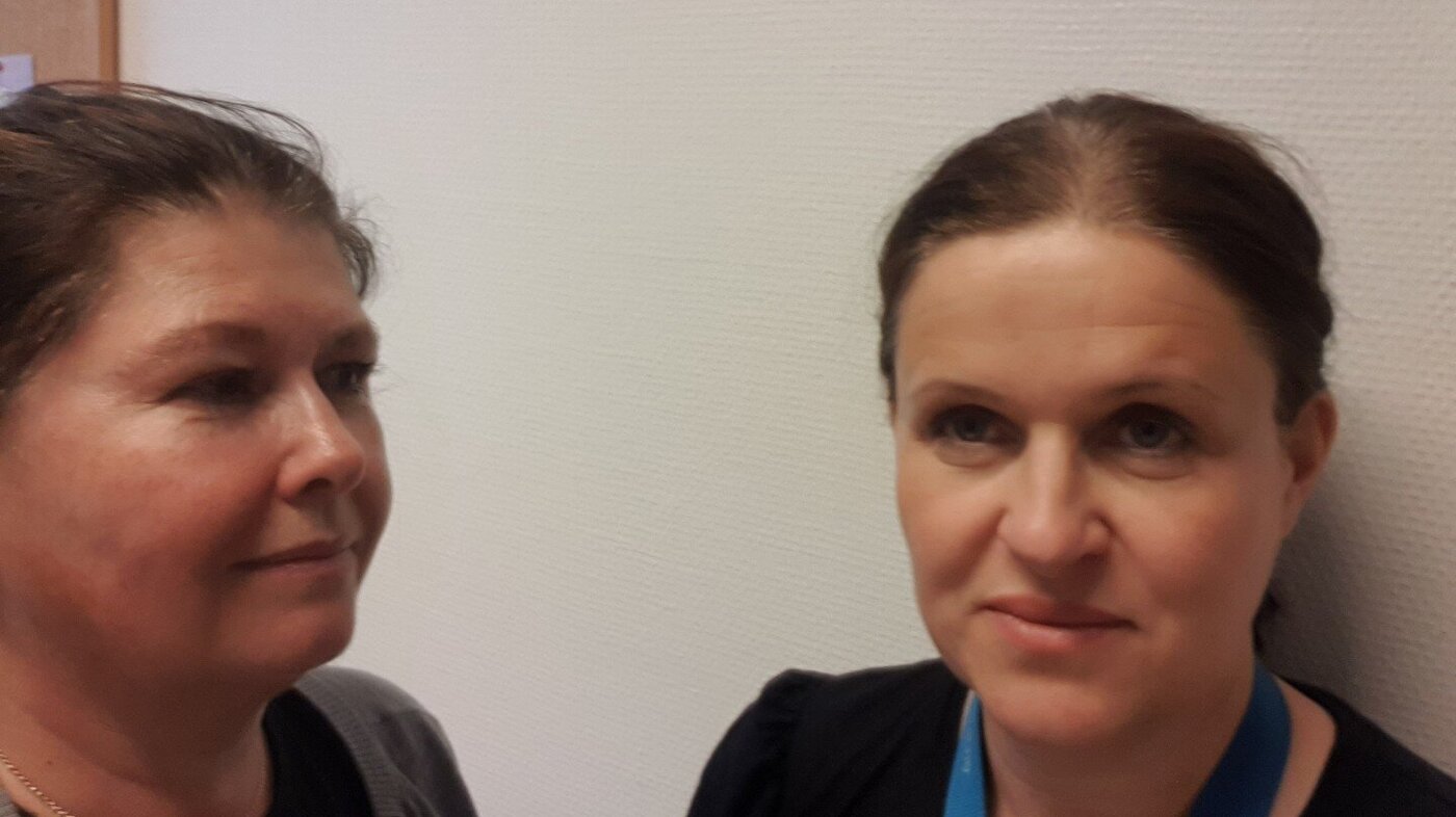 Tillitsvalgte SUS Mette Øfstegaard til venstre og Gunn Elin Rossland til høyre