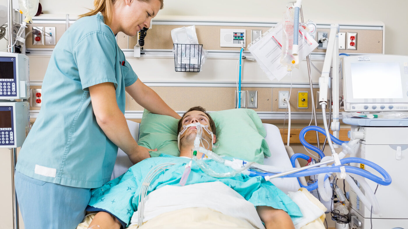 Våken respiratorpasient og sykepleier