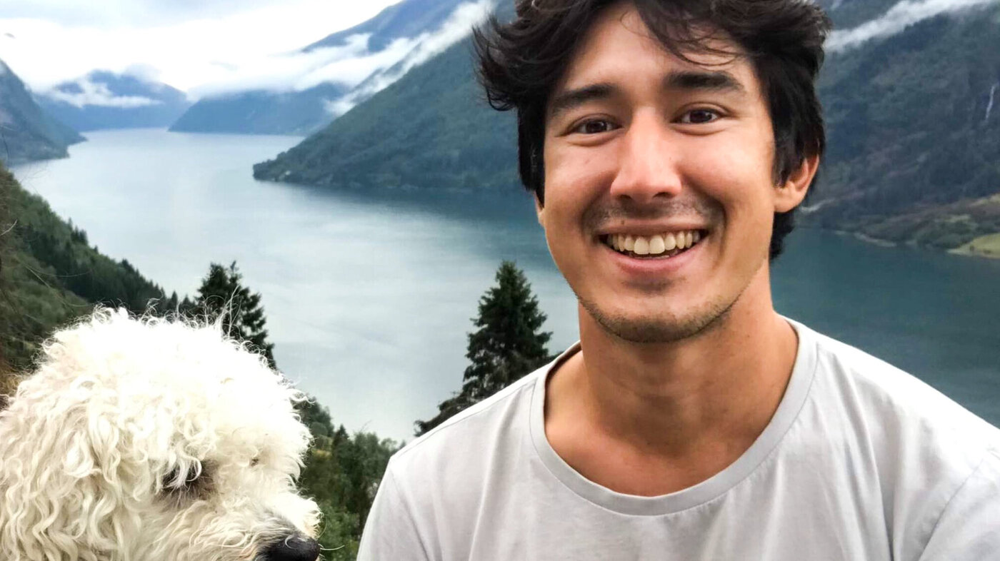 Daniel Agung bildet viser Daniel Agung