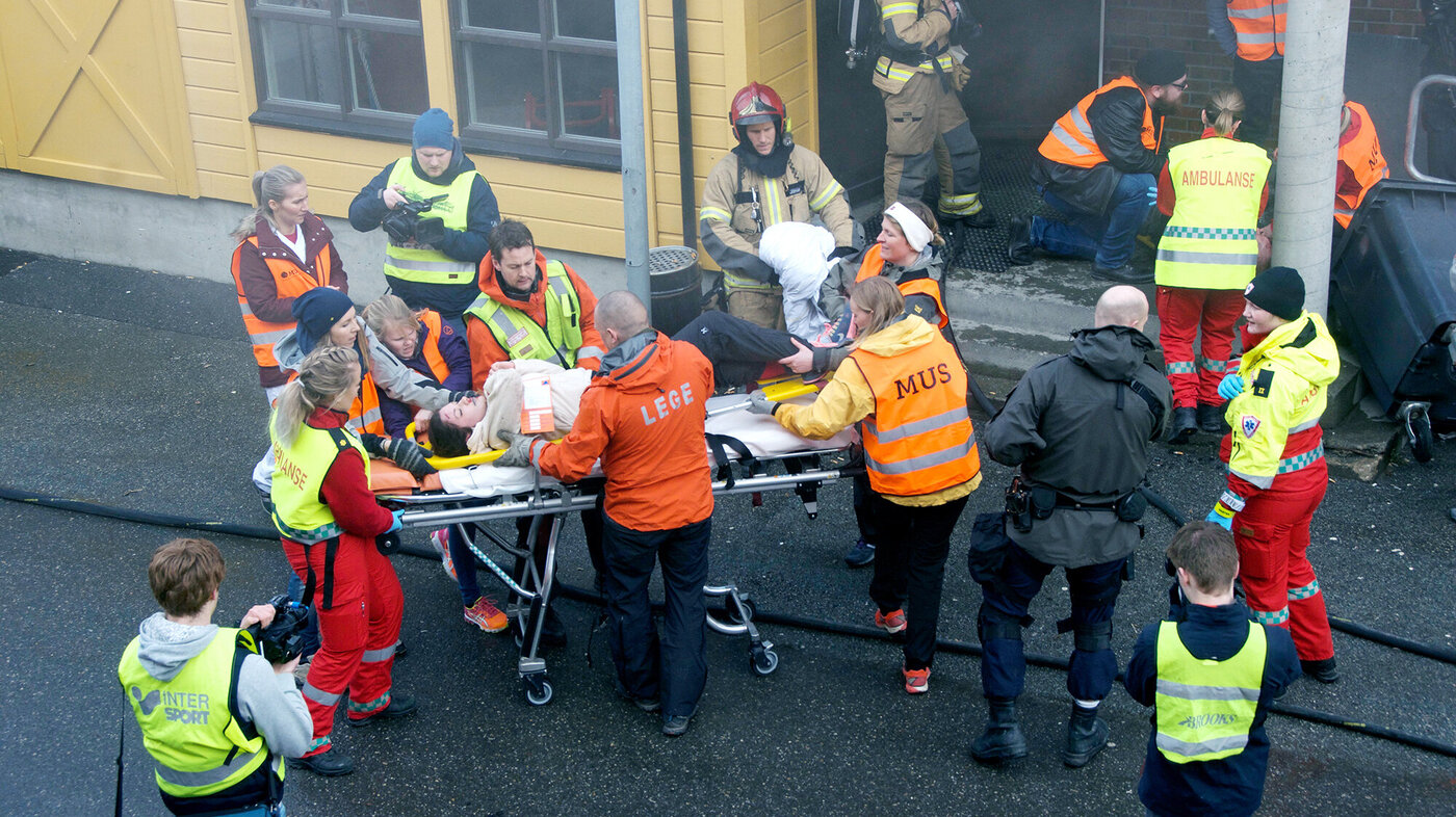 Bildet viser mange helsepersonell sammen under Øvelse Nord.