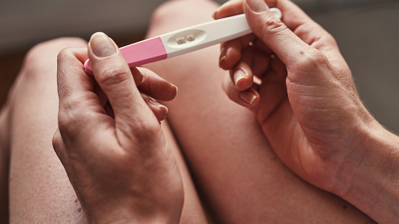 Bildet viser en graviditetstest