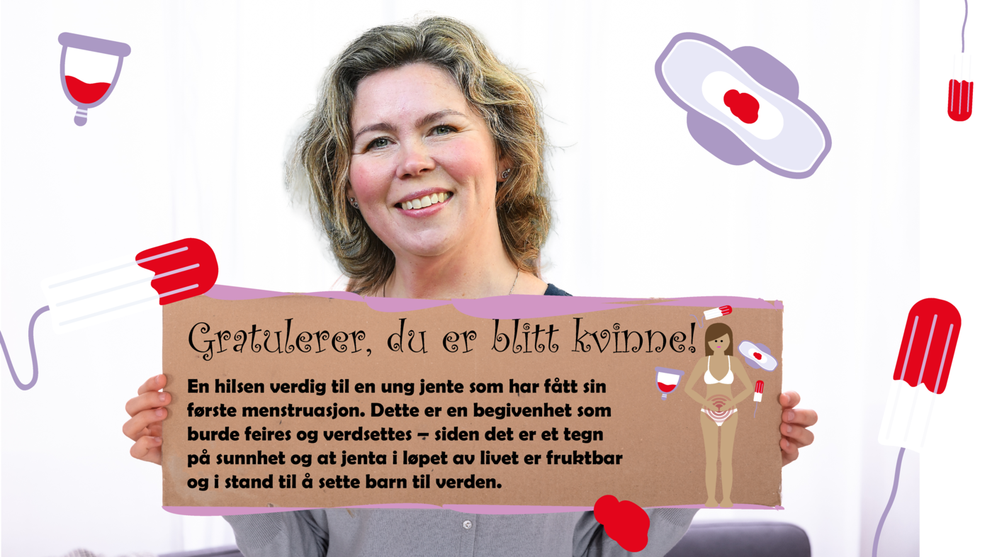 Bildet viser et bilde av innleggsforfatter Solveig Dorthea Enger holder opp en hilsen til unge jenter på kvinnedagen