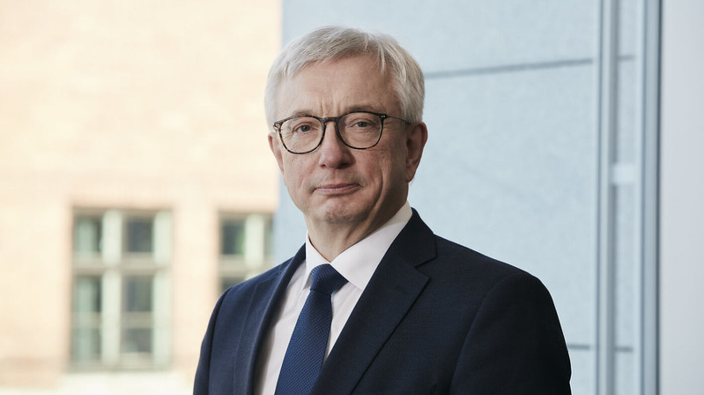 Bildet viser Riksrevisor Karl Eirik Schjøtt-Pedersen Bildet viser Riksrevisor Karl Eirik Schjøtt-Pedersen
