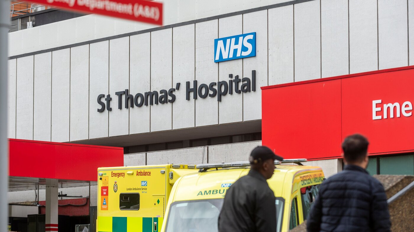 St. Thomas Hospital Bildet viser utsiden av St. Thomas Hospital i Lambeth i London.