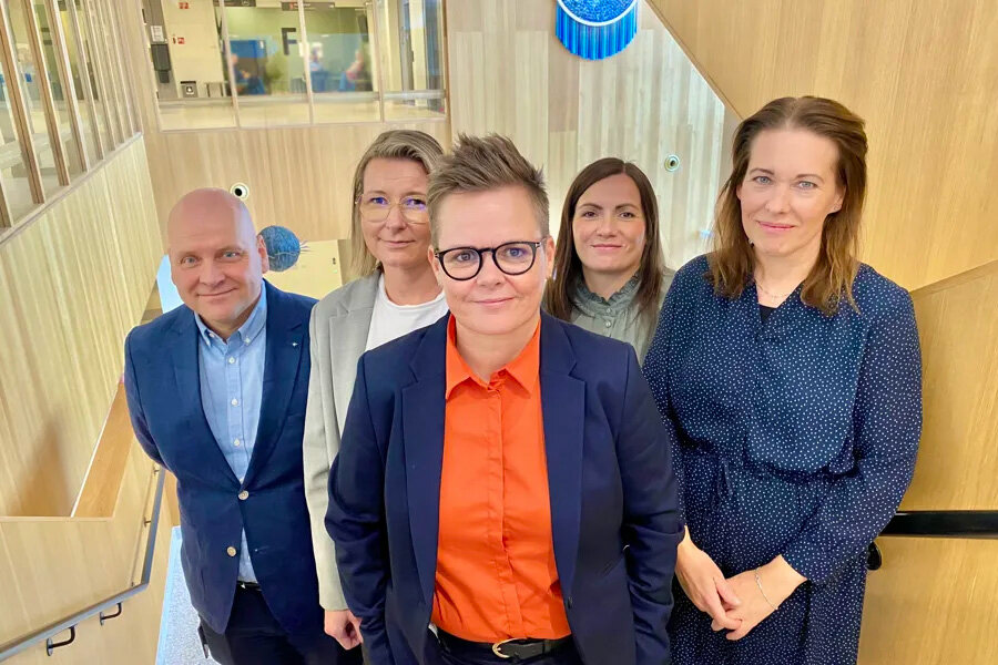bilde av de ansatte og ledelsen på Finnmarkssykehuset