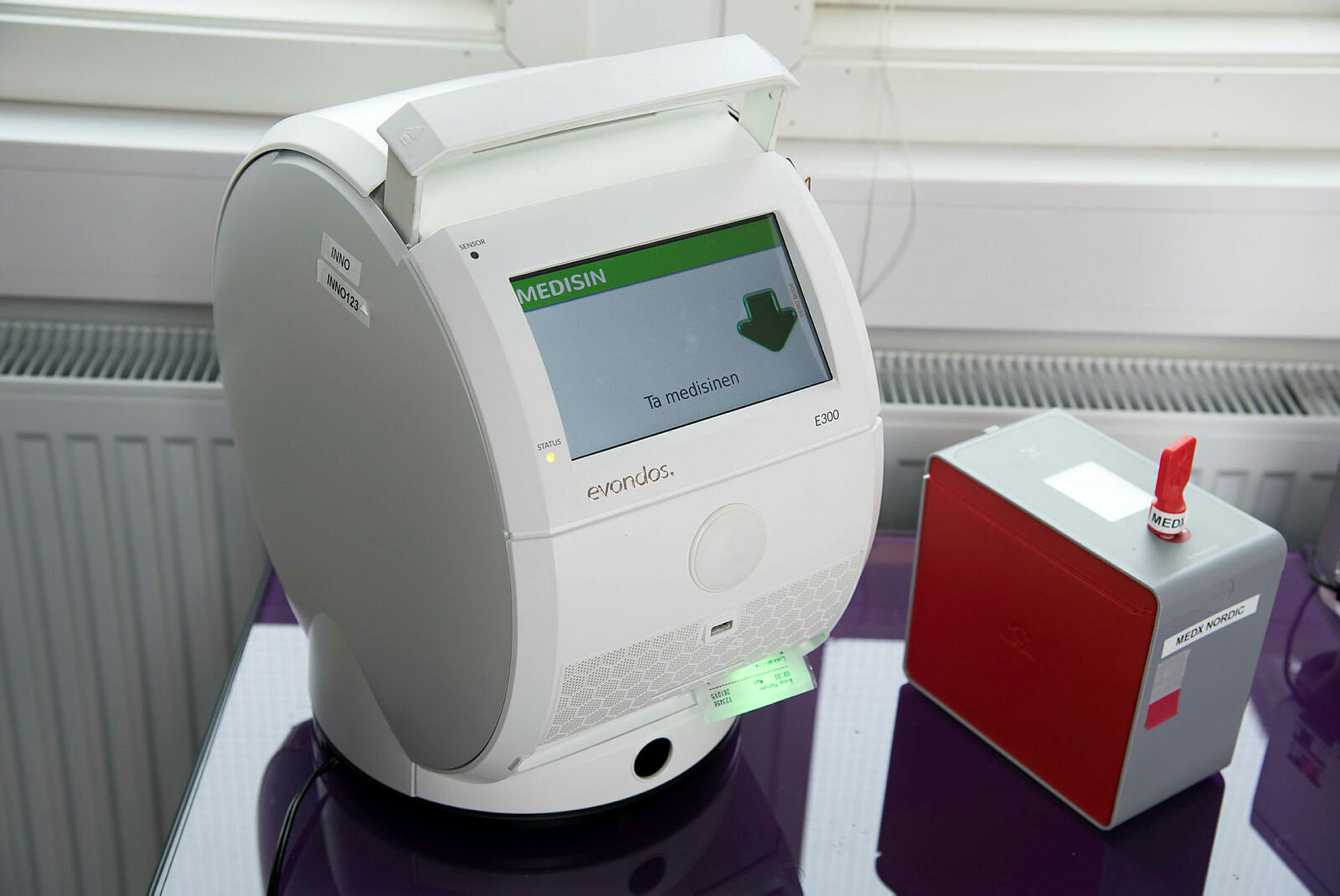 medisindispenser bildet viser medisindispenser