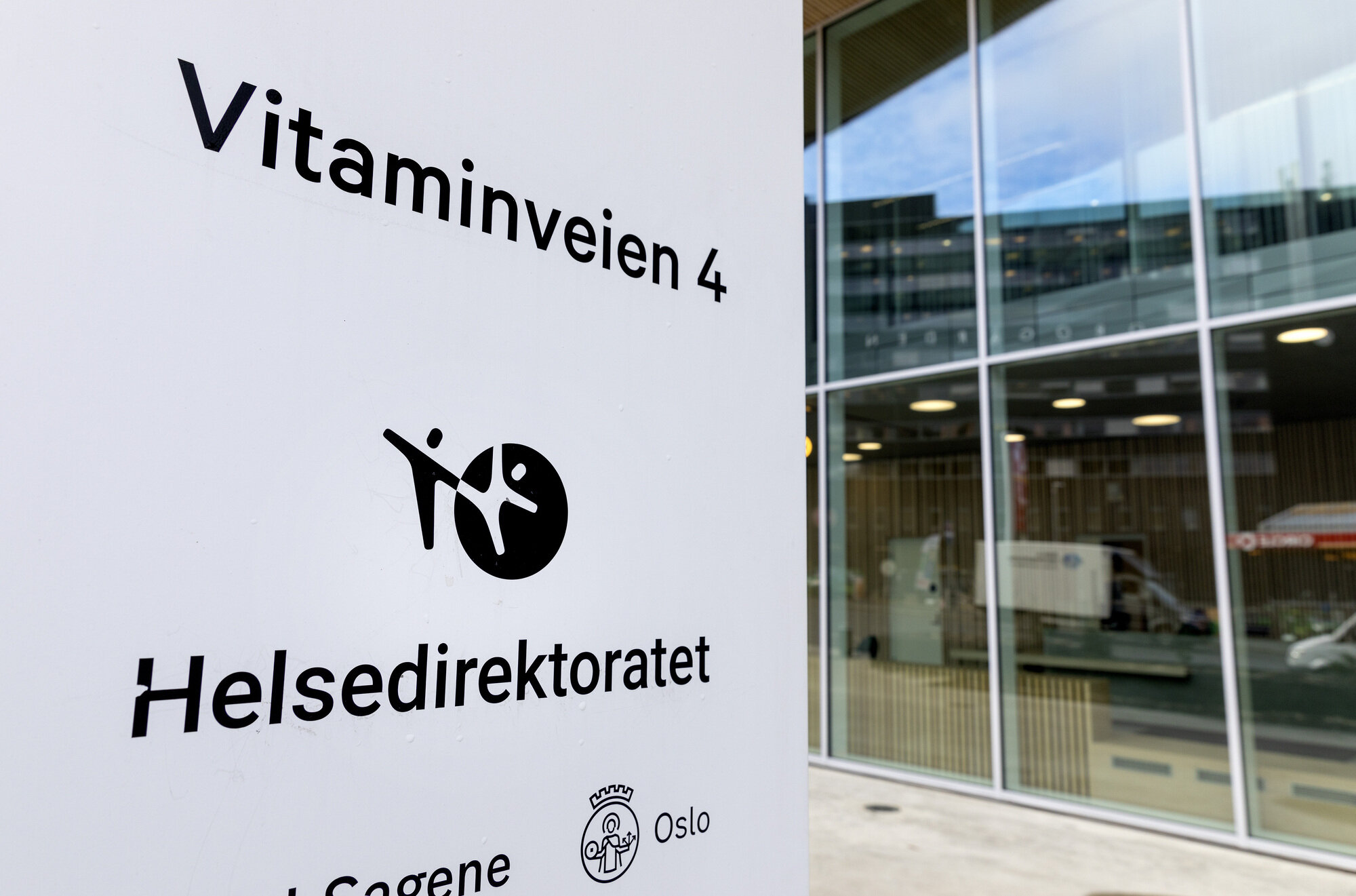 Bildet viser et skilt som det står Helsedirektoratet på.