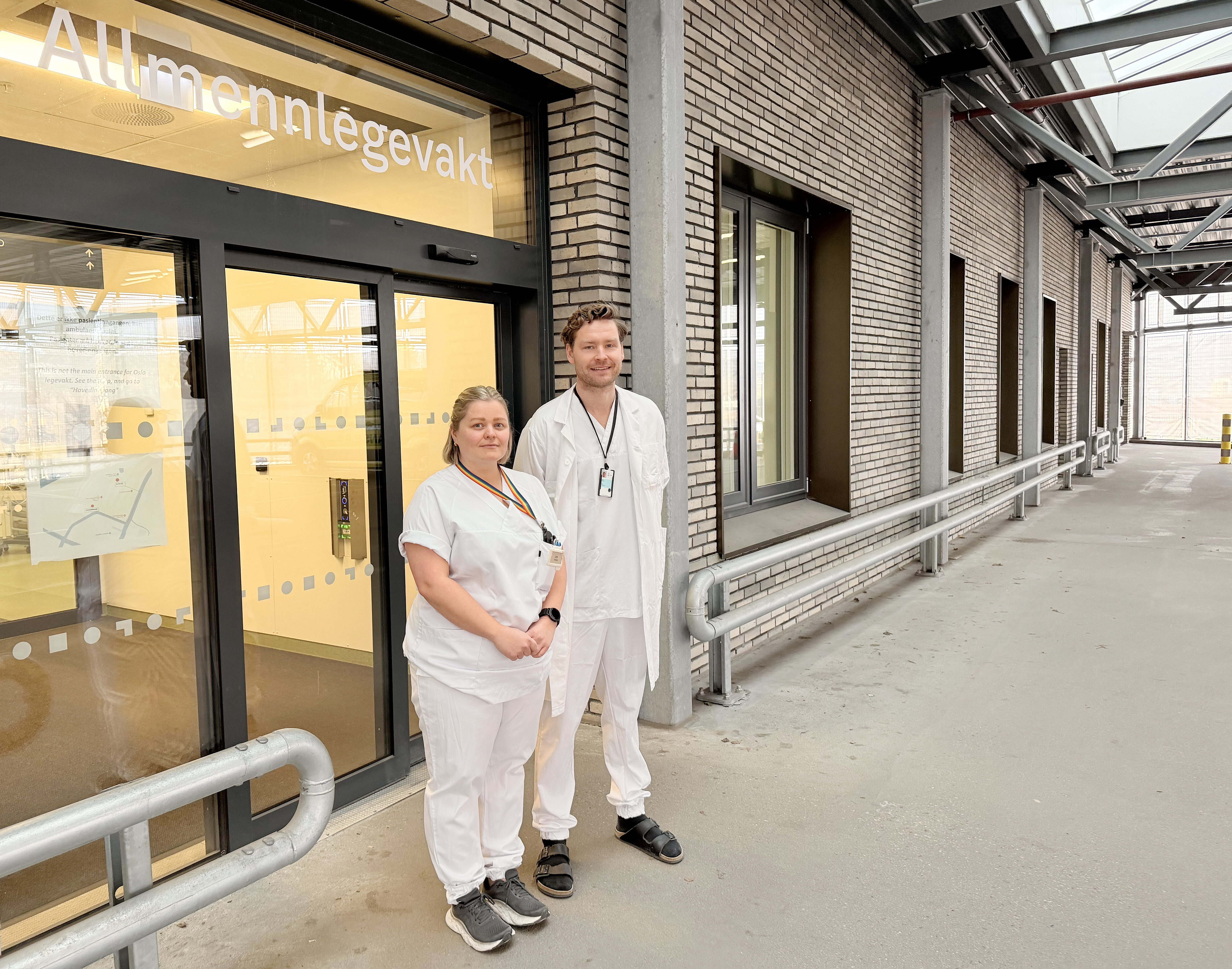 bilde fra oslo legevakt, sykepleier Line Marie Iversen og lege Nils Skjelland