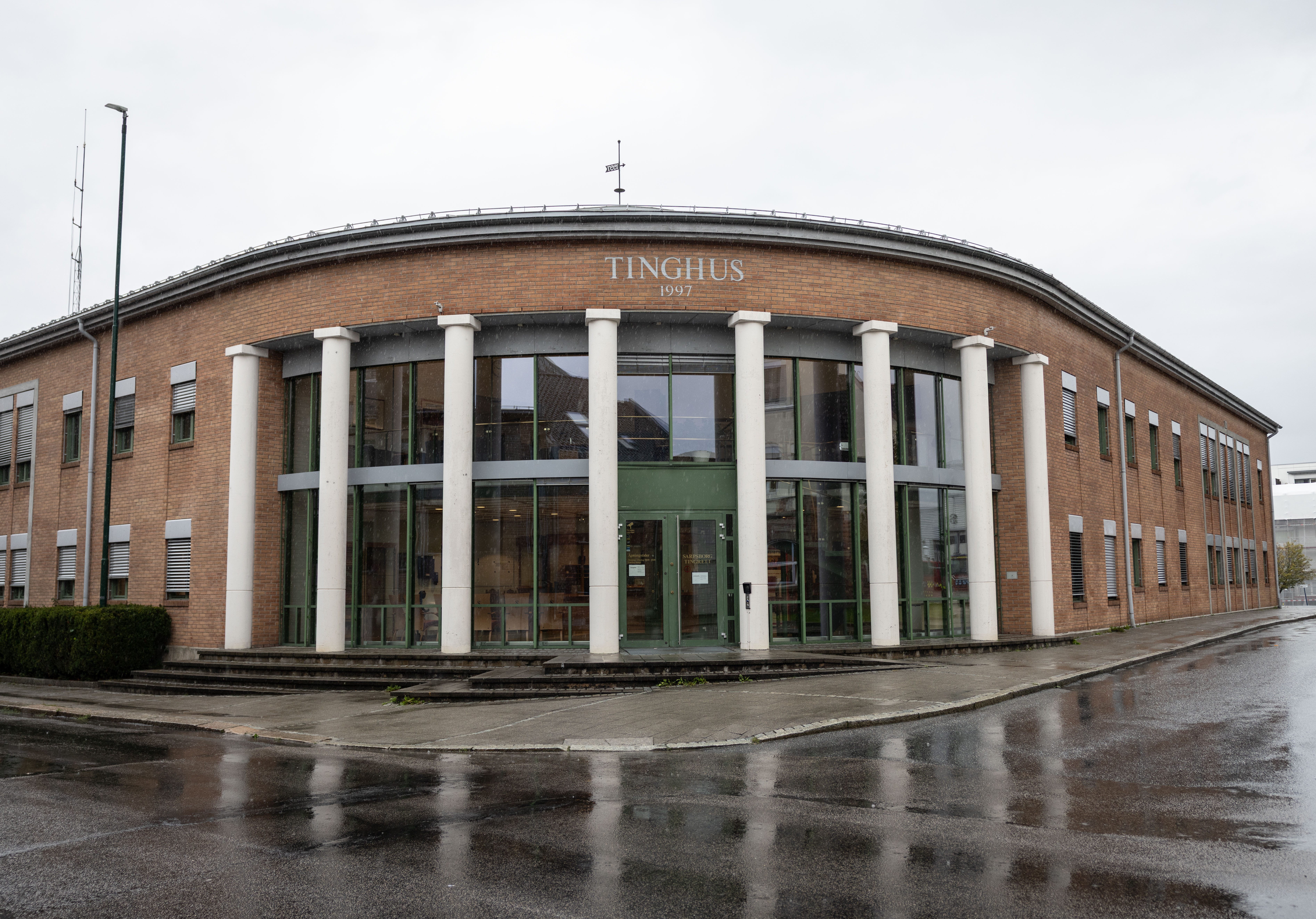 Søndre Østfold Tingrett Bildet viser Søndre Østfold tingrett