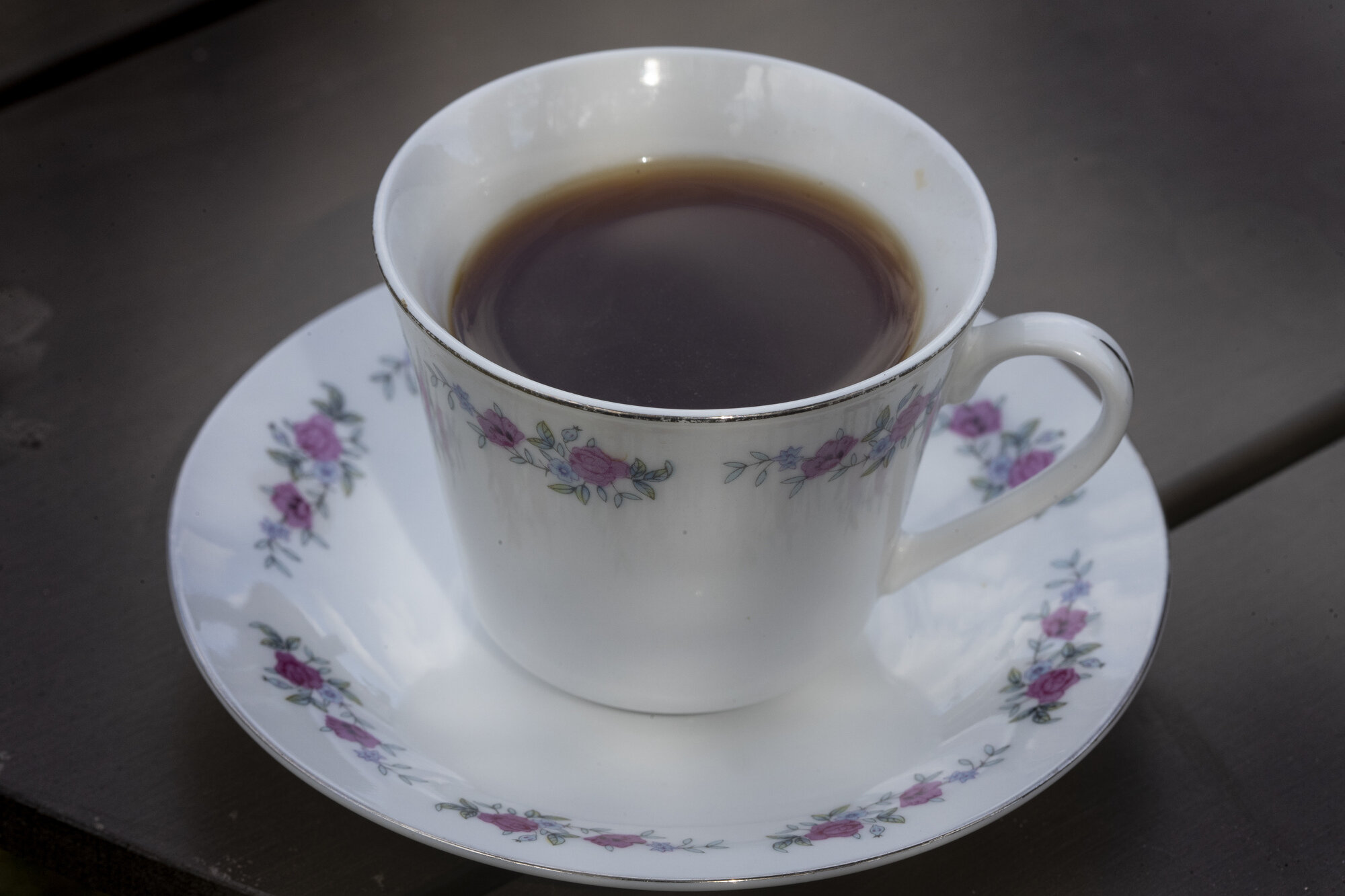 Bildet viser en kopp med kaffe.