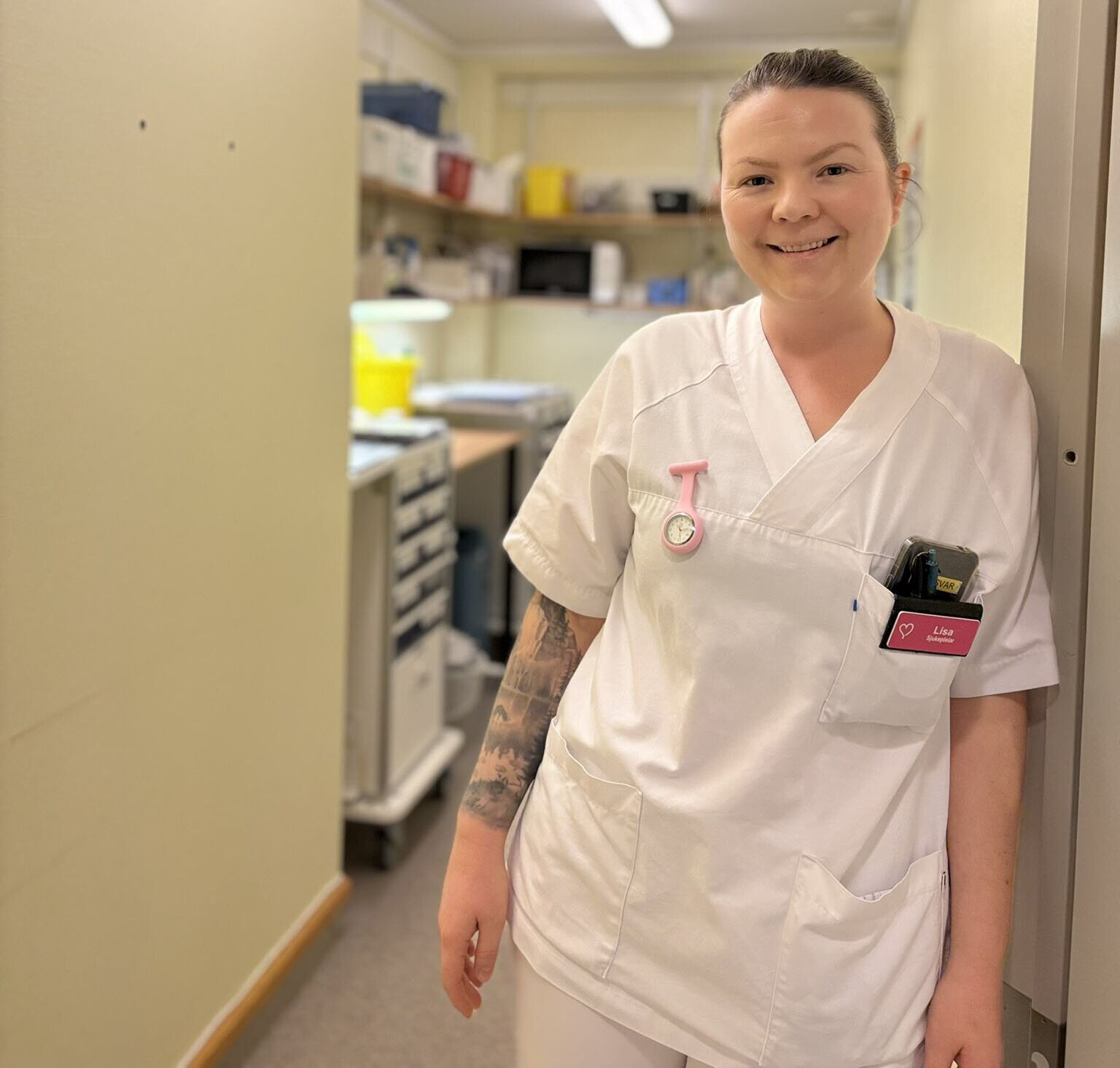 Bildet viser sykepleier Lisa Marie Ness Klungland.