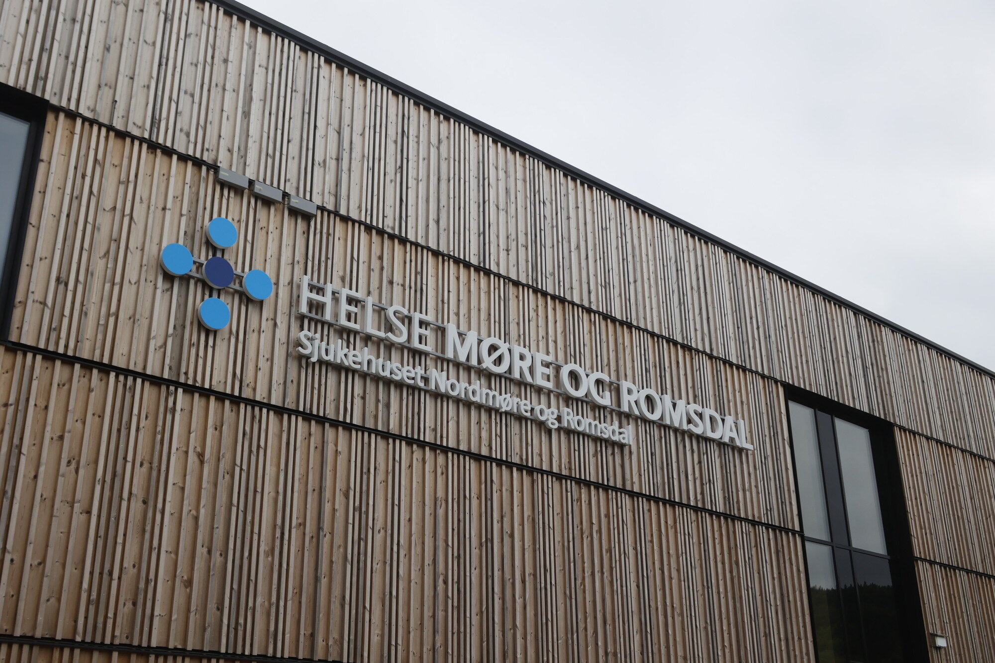 Bildet viser fellessykehuset på Hjelset i Molde