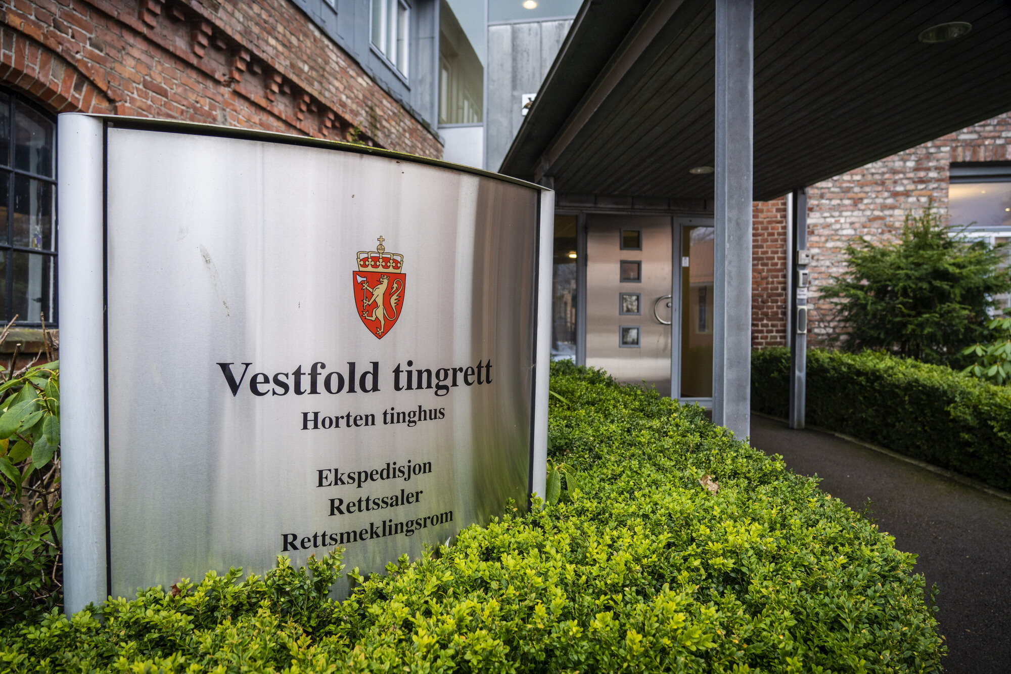 Bildet viser Vestfold tingrett i Horten.