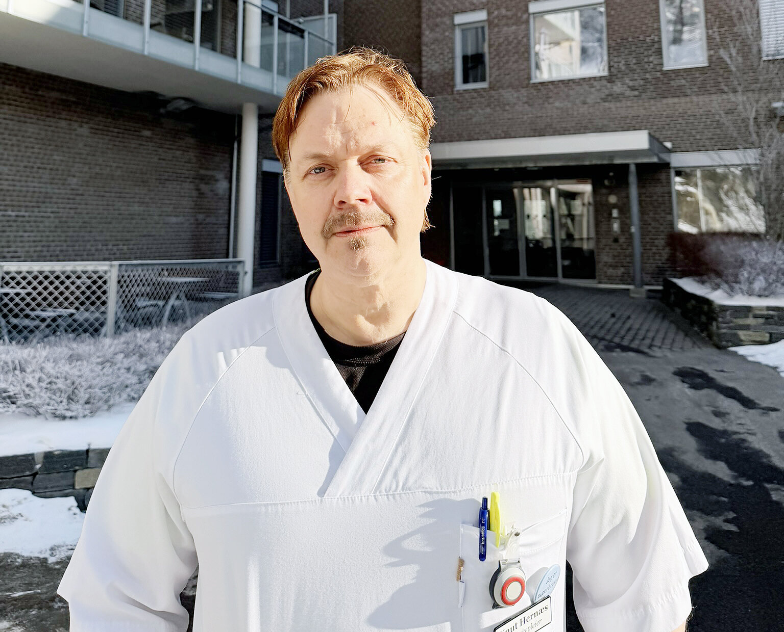 bilde av fagsykepleier knut h&aelig;rnes