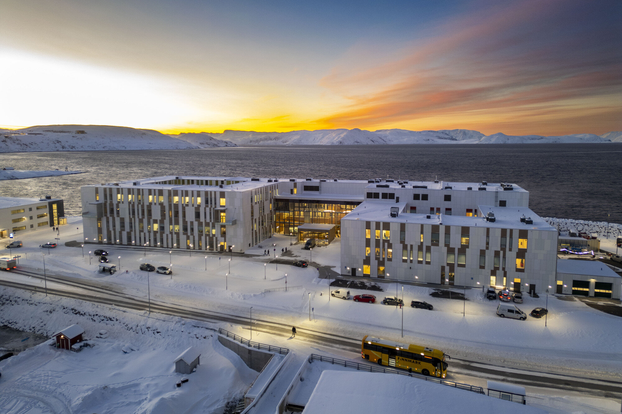Bildet viser det nye sykehuset i Hammerfest