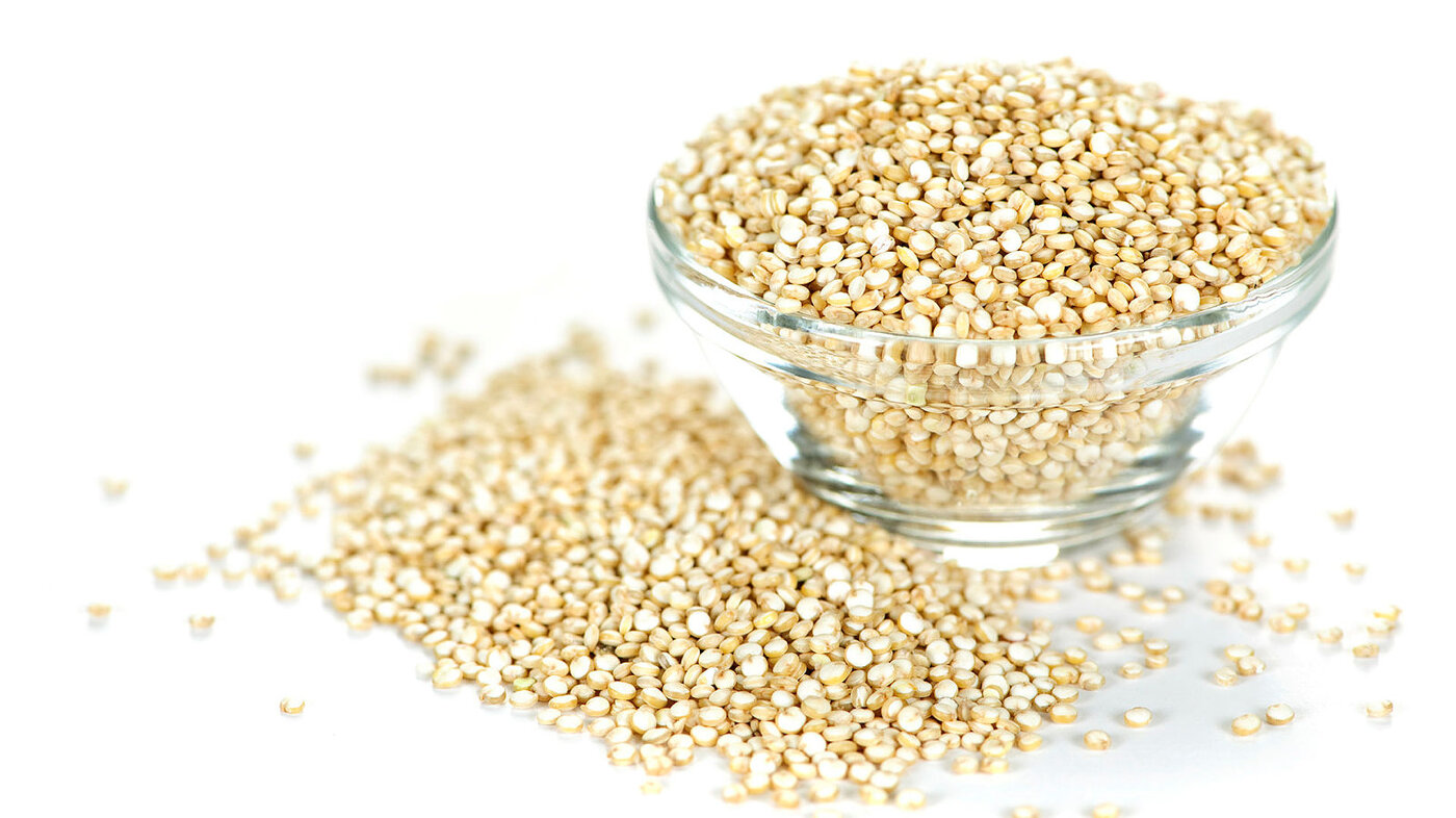Bildet viser en bolle med quinoa