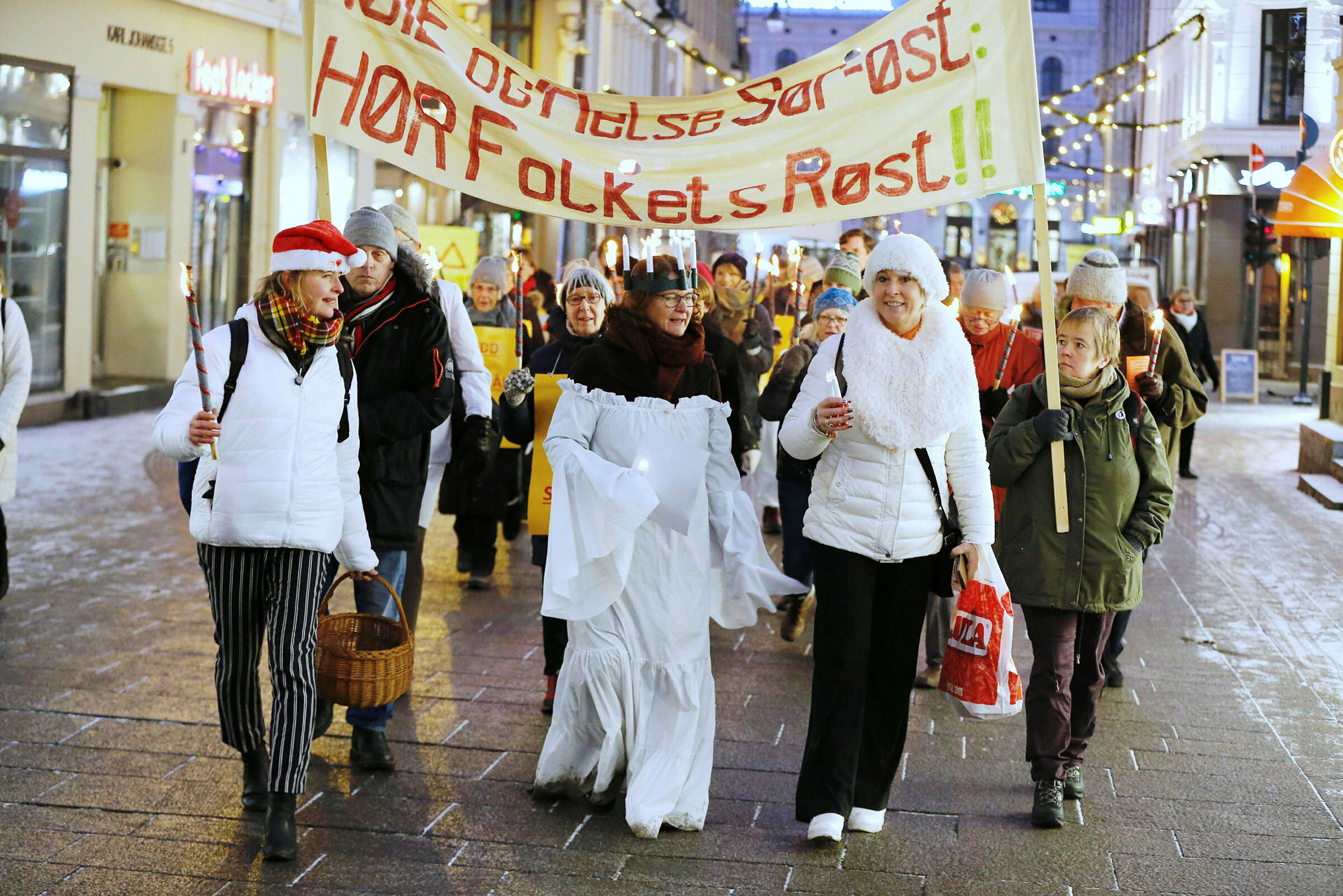 Bilde fra Lucia-demonstrasjon mot sykehusplanene for Oslo.